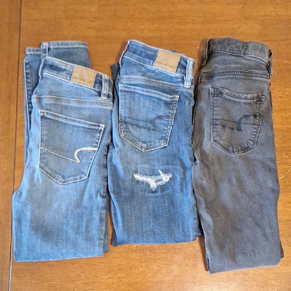 American Eagle Outfitters Denim - American Eagle Denim Jeans Jeggings  Bundle. Size 0 Short